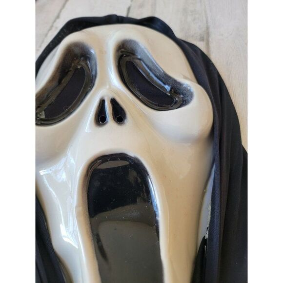Scream AS IS Scary plastic mask costume Halloween - Picture 6 of 11